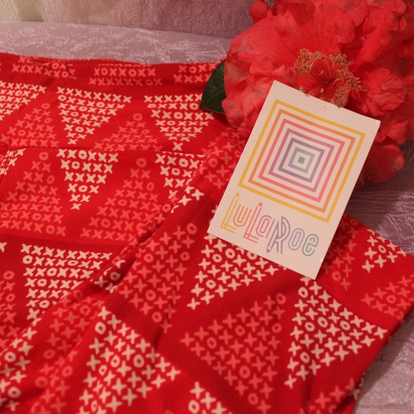 LuLaRoe NWT Heart Love Leggings XOXOXO OS - Picture 3 of 8